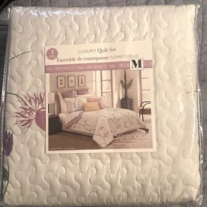 Modern Suites King size quilt set. Two shams and quilt included. Never opened